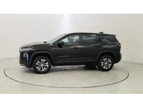 More photos of 2026 Chevrolet Equinox FWD LT at Tom Gill Chevrolet, KY