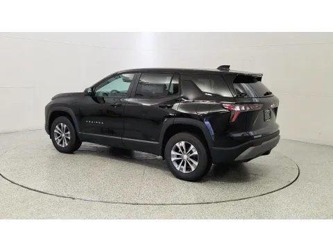 More photos of 2026 Chevrolet Equinox FWD LT at Tom Gill Chevrolet, KY