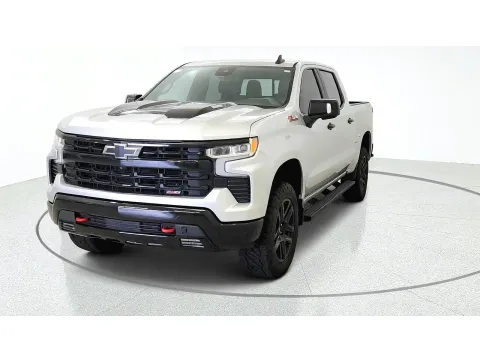 Another view of 2022 Chevrolet Silverado 1500 LT Trail Boss for sale in Florence, KY at Tom Gill Chevrolet