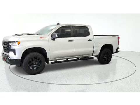 More photos of 2022 Chevrolet Silverado 1500 LT Trail Boss at Tom Gill Chevrolet, KY