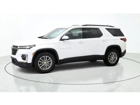 More photos of 2023 Chevrolet Traverse LT Cloth at Tom Gill Chevrolet, KY