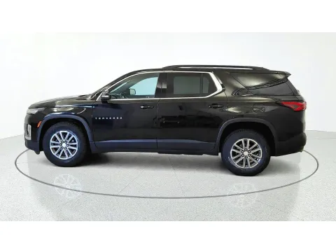 More photos of 2023 Chevrolet Traverse LT Cloth at Tom Gill Chevrolet, KY