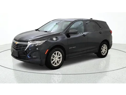 More photos of 2023 Chevrolet Equinox LS at Tom Gill Chevrolet, KY