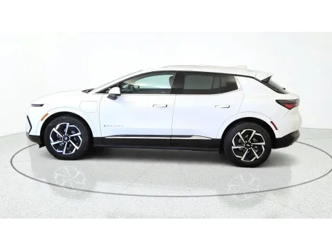 More photos of 2024 Chevrolet Equinox EV LT at Tom Gill Chevrolet, KY