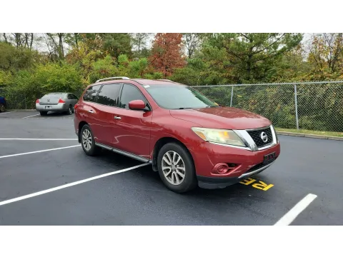 Photos of 2015 Nissan Pathfinder S for sale in Florence, KY at Tom Gill Chevrolet