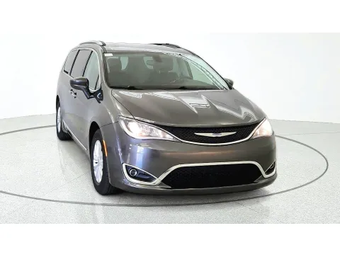 Photos of 2019 Chrysler Pacifica Touring L for sale in Florence, KY at Tom Gill Chevrolet