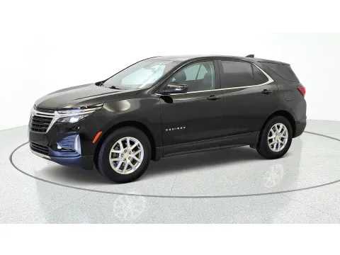 More photos of 2023 Chevrolet Equinox LT at Tom Gill Chevrolet, KY