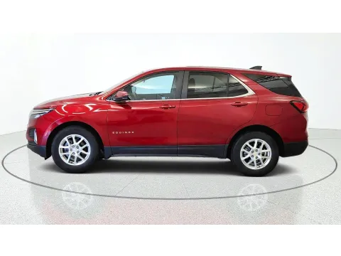 More photos of 2024 Chevrolet Equinox LT at Tom Gill Chevrolet, KY