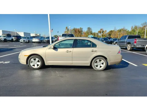 More photos of 2007 Ford Fusion SE at Tom Gill Chevrolet, KY
