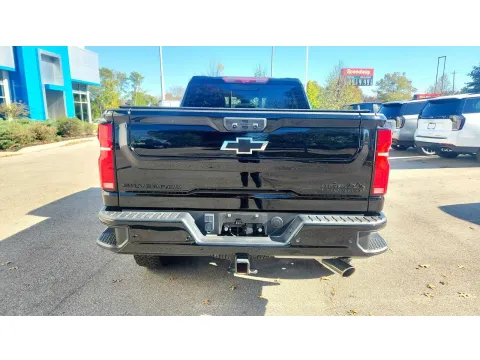 Another view of 2024 Chevrolet Silverado 2500 HD High Country for sale in Florence, KY at Tom Gill Chevrolet
