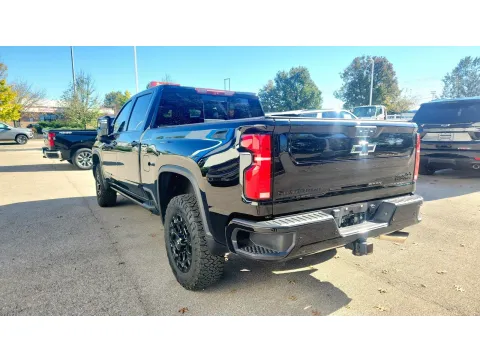 More photos of 2024 Chevrolet Silverado 2500 HD High Country at Tom Gill Chevrolet, KY