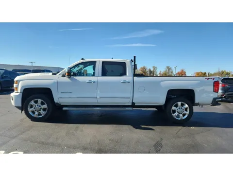 More photos of 2019 Chevrolet Silverado 2500 HD LTZ at Tom Gill Chevrolet, KY