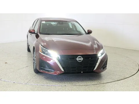 Photos of 2023 Nissan Altima 2.5 SV for sale in Florence, KY at Tom Gill Chevrolet