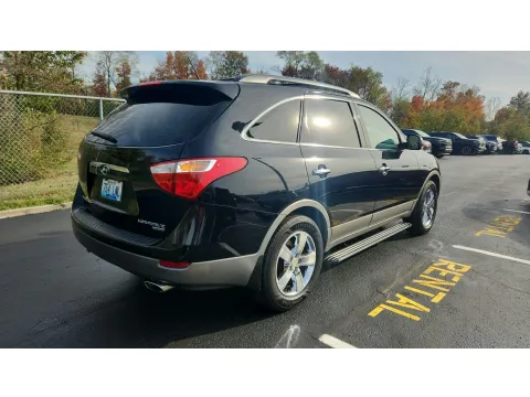 Photos of 2011 Hyundai Veracruz Limited for sale in Florence, KY at Tom Gill Chevrolet