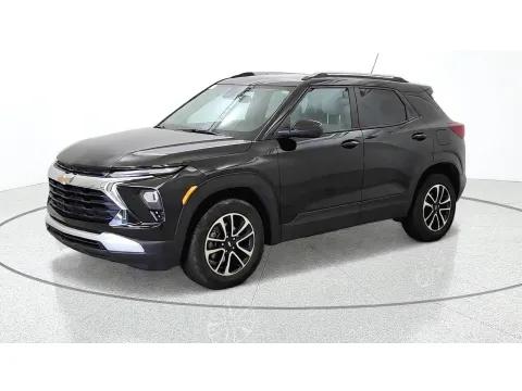 More photos of 2024 Chevrolet Trailblazer LT at Tom Gill Chevrolet, KY