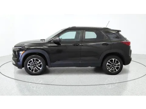 More photos of 2024 Chevrolet Trailblazer LT at Tom Gill Chevrolet, KY