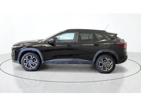 More photos of 2025 Chevrolet Trax LT at Tom Gill Chevrolet, KY