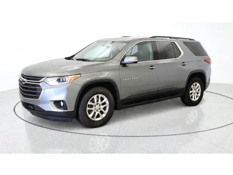 More photos of 2021 Chevrolet Traverse LT Cloth at Tom Gill Chevrolet, KY