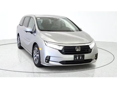 Photos of 2022 Honda Odyssey Touring for sale in Florence, KY at Tom Gill Chevrolet