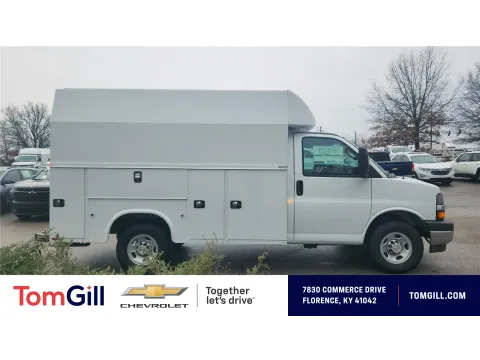 White 2025 Chevrolet Express Cutaway 3500 Van 139 for sale in Florence, KY