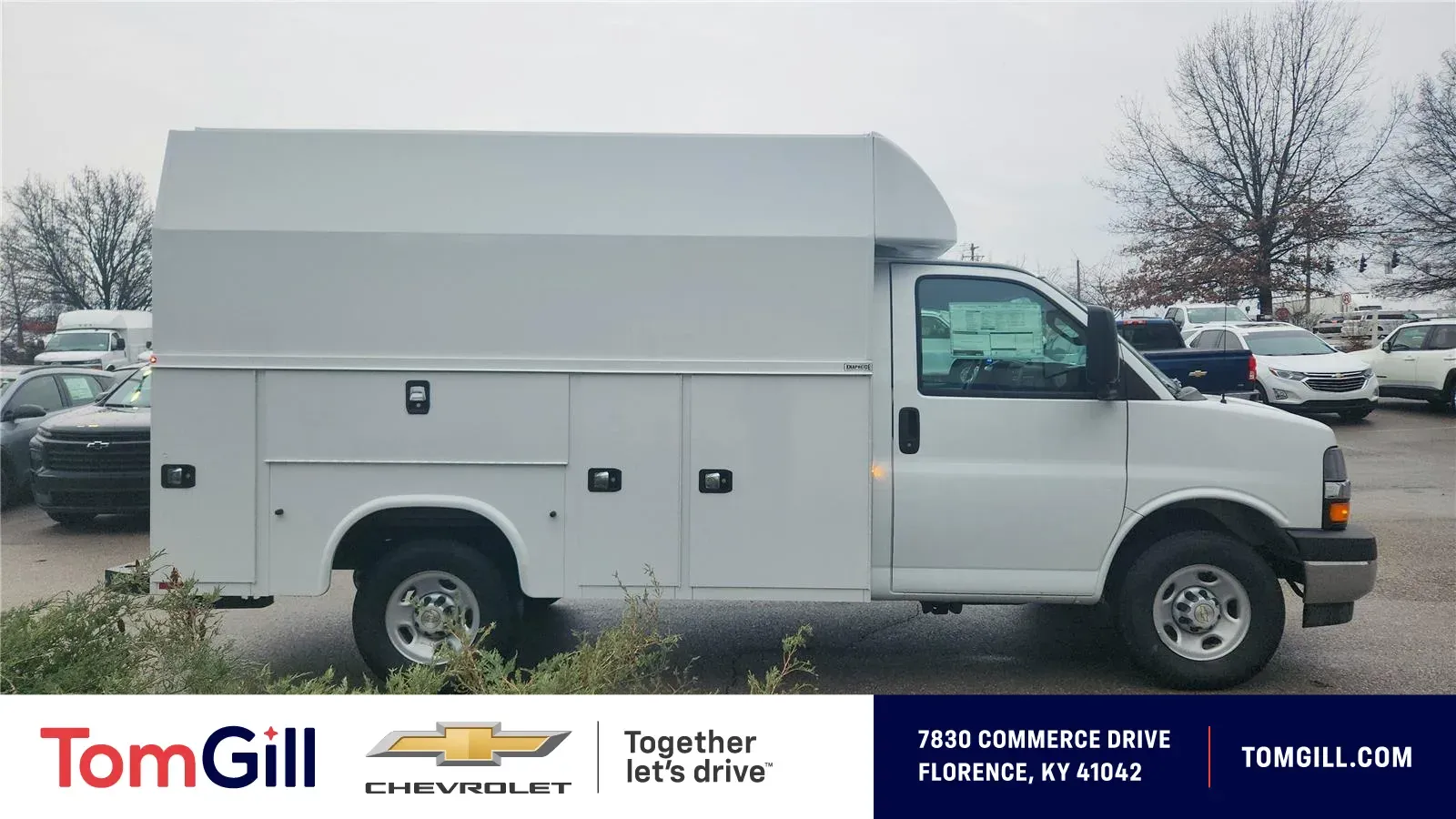 White 2025 Chevrolet Express Cutaway 3500 Van 139 for sale in Florence, KY