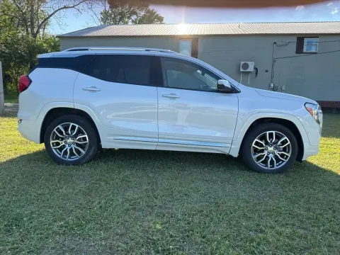 More photos of 2024 GMC Terrain Denali at Hixson Chevrolet of DeRidder, LA