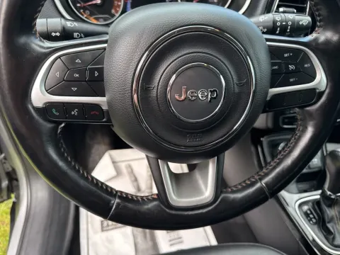 More photos of 2020 Jeep Compass Limited at Hixson Chevrolet of DeRidder, LA