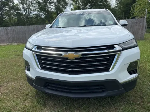 Photos of 2023 Chevrolet Traverse LT Leather for sale in DeRidder, LA at Hixson Chevrolet of DeRidder