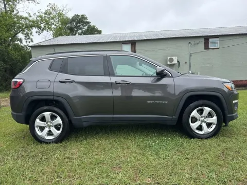 More photos of 2019 Jeep Compass Latitude at Hixson Chevrolet of DeRidder, LA
