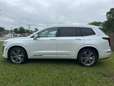 More photos of 2022 Cadillac XT6 Premium Luxury at Hixson Chevrolet of DeRidder, LA