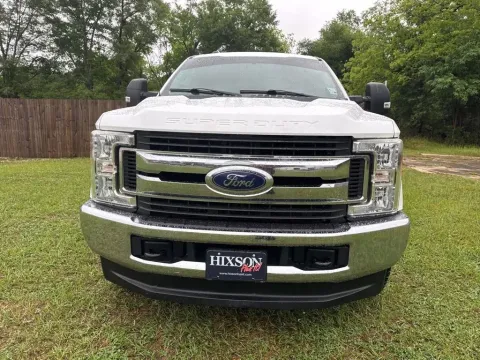 Photos of 2017 Ford Super Duty F-250 SRW XLT for sale in DeRidder, LA at Hixson Chevrolet of DeRidder