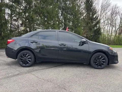 More photos of 2019 Toyota Corolla LE at True North Auto Sales, IN