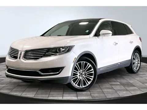 Another view of 2016 Lincoln MKX Reserve for sale in Fort Wayne, IN at True North Auto Sales