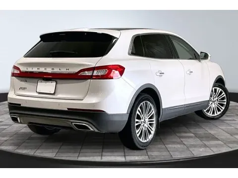 More photos of 2016 Lincoln MKX Reserve at True North Auto Sales, IN