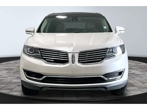 Photos of 2016 Lincoln MKX Reserve for sale in Fort Wayne, IN at True North Auto Sales