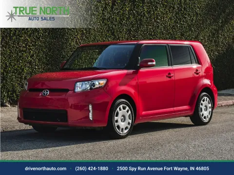 Silver 2013 Scion xB for sale in Fort Wayne, IN