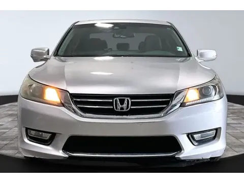 Photos of 2013 Honda Accord EX-L for sale in Fort Wayne, IN at True North Auto Sales