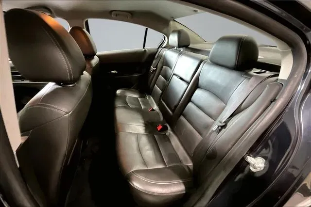 2016 Chevrolet Cruze Limited 2LT - Photo 21