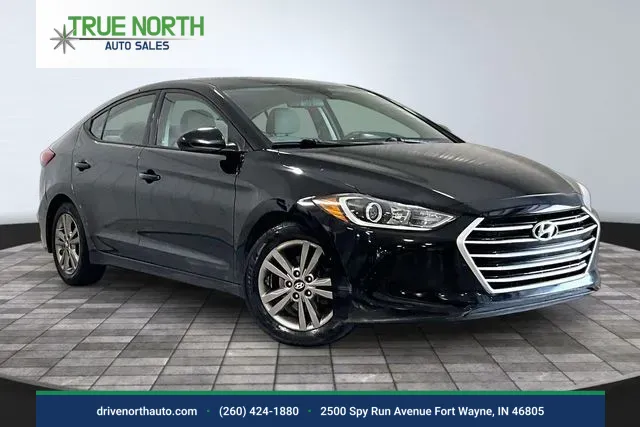 Black 2018 Hyundai Elantra SEL for sale in Fort Wayne, IN
