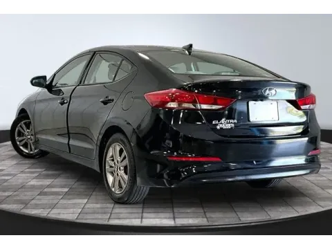 More photos of 2018 Hyundai Elantra SEL at True North Auto Sales, IN