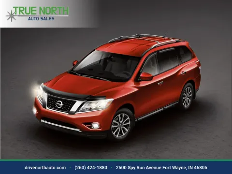 White 2015 Nissan Pathfinder Platinum for sale in Fort Wayne, IN