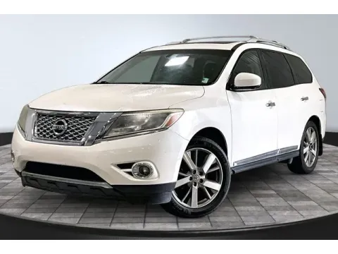 Another view of 2015 Nissan Pathfinder Platinum for sale in Fort Wayne, IN at True North Auto Sales