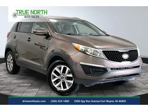 Brown 2015 Kia Sportage LX for sale in Fort Wayne, IN