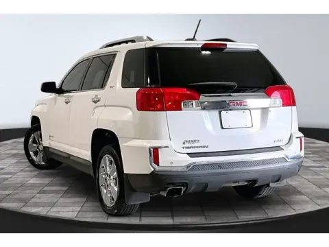 More photos of 2017 GMC Terrain SLT at True North Auto Sales, IN