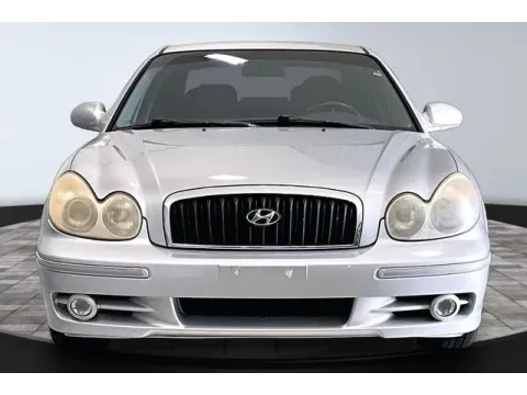 Photos of 2002 Hyundai Sonata GLS for sale in Fort Wayne, IN at True North Auto Sales