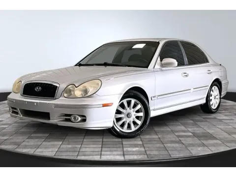 Another view of 2002 Hyundai Sonata GLS for sale in Fort Wayne, IN at True North Auto Sales