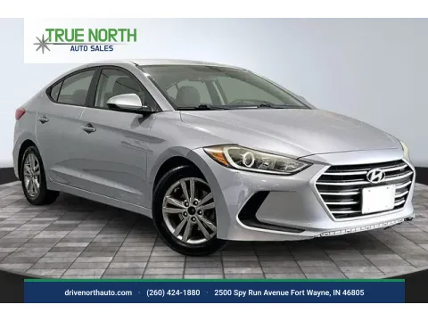 Gray 2017 Hyundai Elantra SE for sale in Fort Wayne, IN