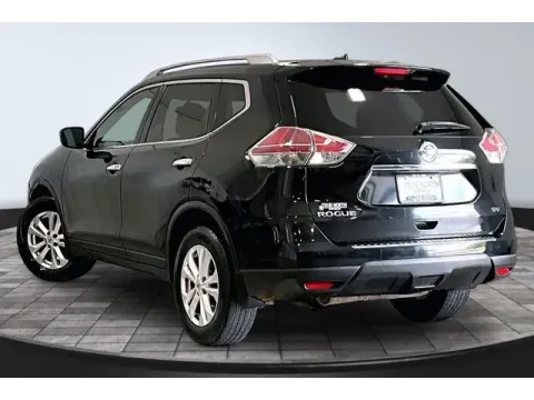 More photos of 2016 Nissan Rogue at True North Auto Sales, IN