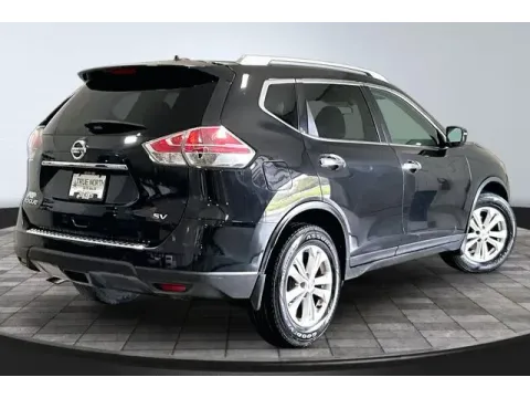 More photos of 2016 Nissan Rogue at True North Auto Sales, IN