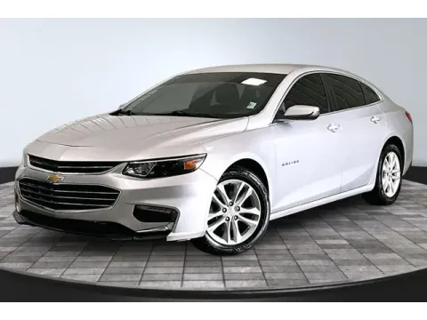 Another view of 2018 Chevrolet Malibu LT for sale in Fort Wayne, IN at True North Auto Sales